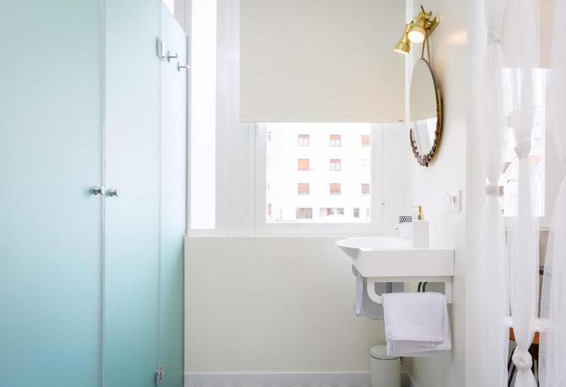 إستوديو قياسى, Habitaka, Hogares De Paso