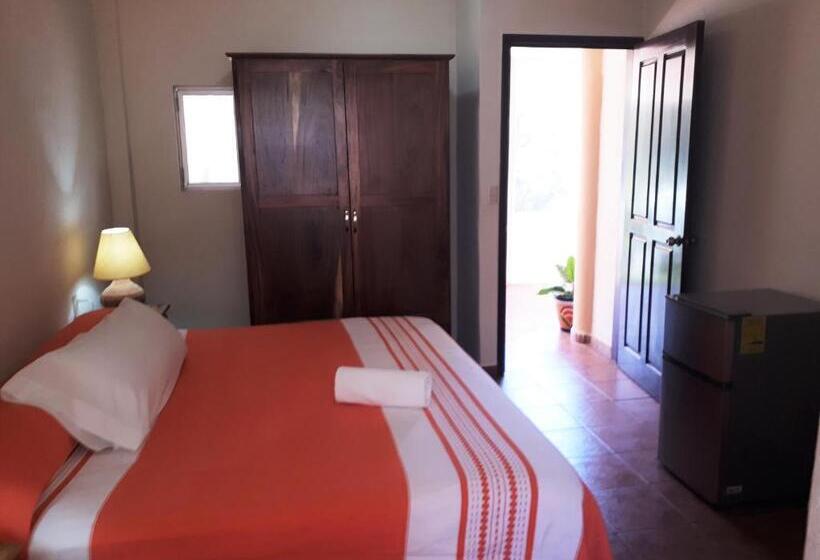 デラックスルーム, La Vivienda Villa