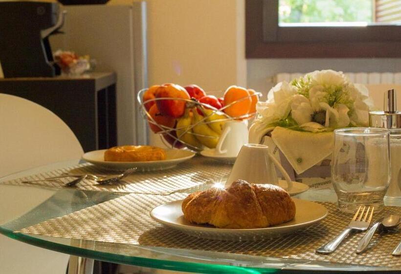 Семейный Номер, B&b Garda In
