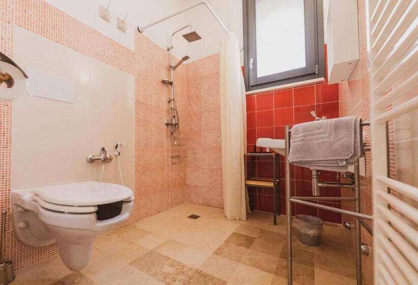 חדר סטנדרט נוף לגינה, Biancolino