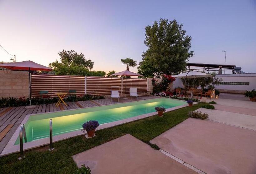 חדר סטנדרט לשלושה, Biancolino