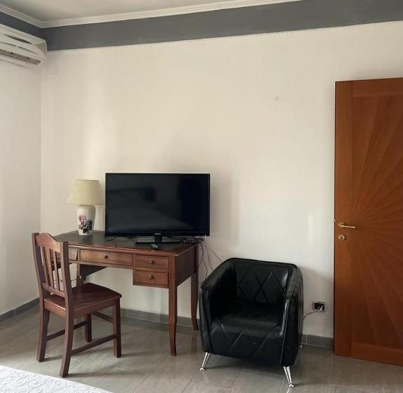 غرفة قياسية, Villa Lulù