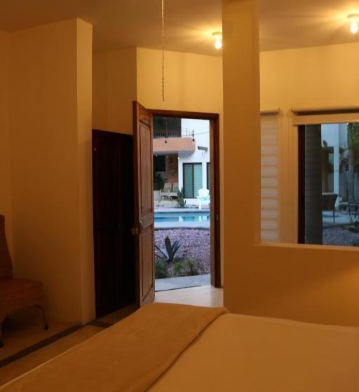 غرفة قياسية مطلّة علي الحديقة, Casa Bugambilias