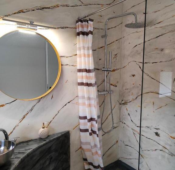 آپارتمان 1 خوابه, Apartments & Rooms Saša