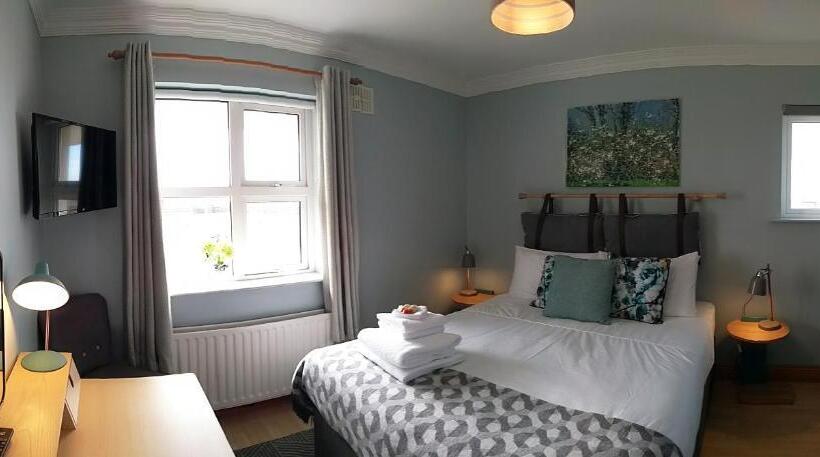 オーシャンビュースタンダードルーム, Ceol Na Dtonnta