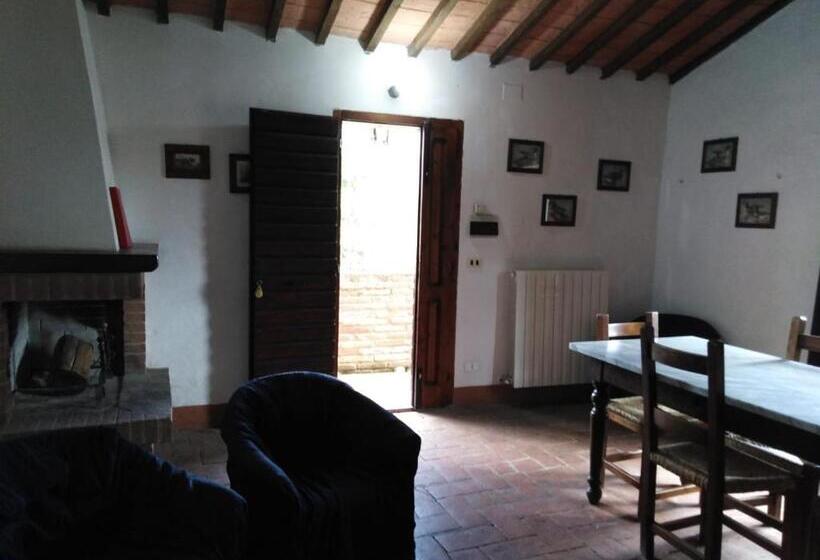 דירת חדר סופריור, Agritur Villa Osvaldo Castiglione Del Lago Pg Colazione Piscina Acqua Salata