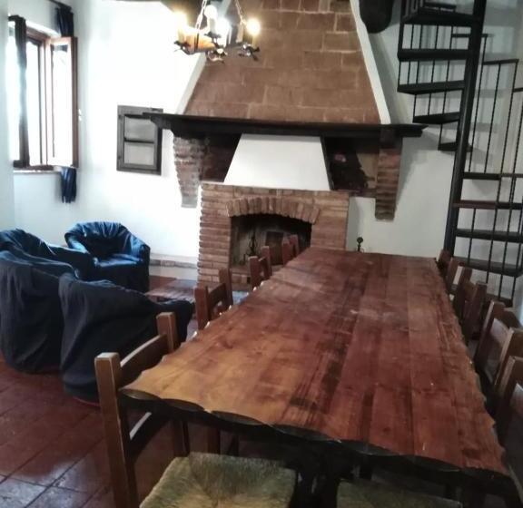 آپارتمان 2 خوابه, Agritur Villa Osvaldo Castiglione Del Lago Pg Colazione Piscina Acqua Salata