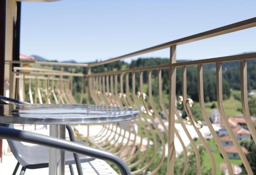 غرفة قياسية مزوَّدة بشُرفة, Guest House Milka