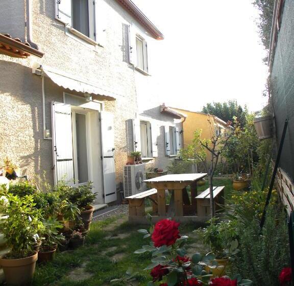 Standard room with outdoor bath, Chez Patrick Roujan
