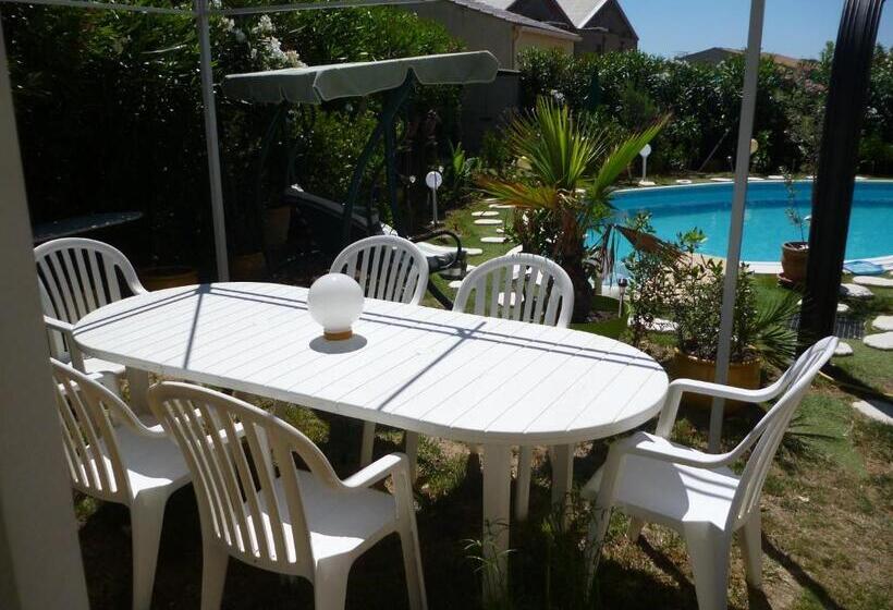 Standard room with outdoor bath, Chez Patrick Roujan