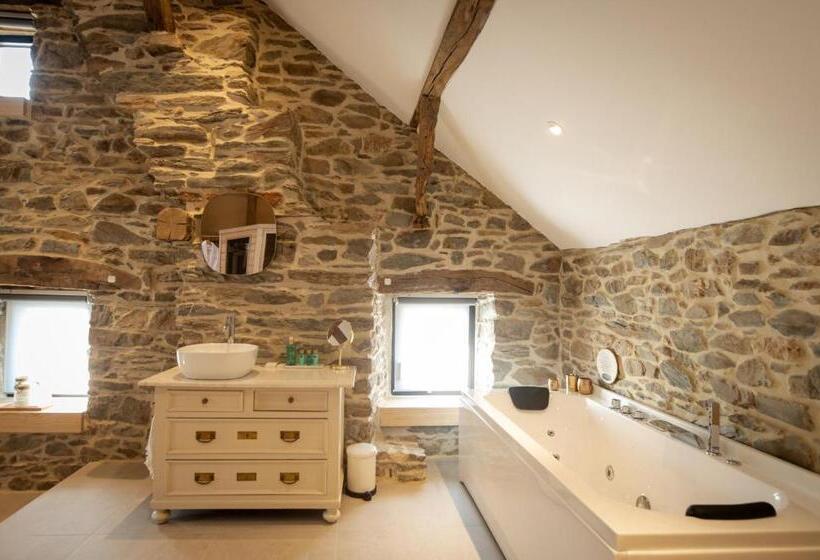 キングサイズベッドのスイートルーム, Paddock Lodge   Suites Wellness & Chambres D Hôtes