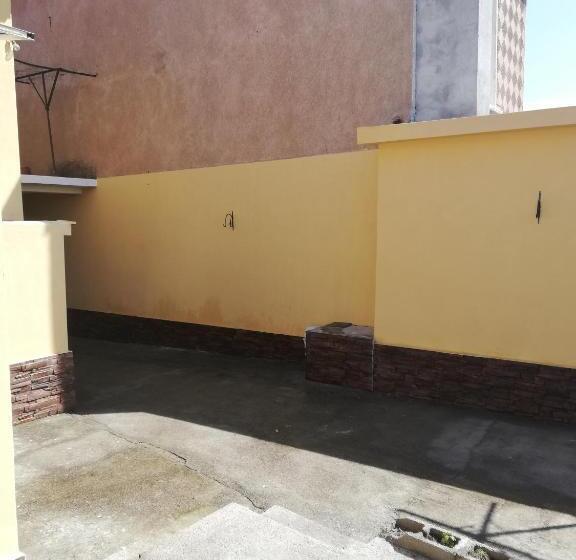 침실 1개 주택, Teodora House