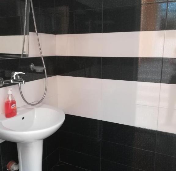 스탠다드 룸, Teodora House