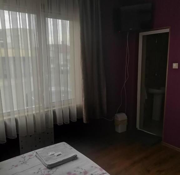 Номер Стандарт Трехместный, Teodora House