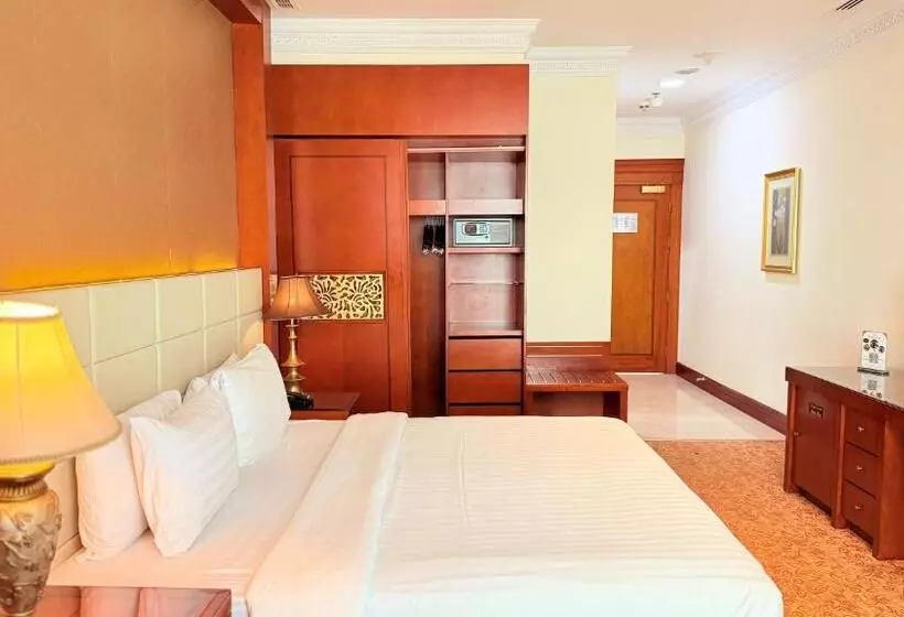 اتاق سوپریور با تخت بزرگ, Sunday Hotel Al Barsha Dubai Mall of the Emirates