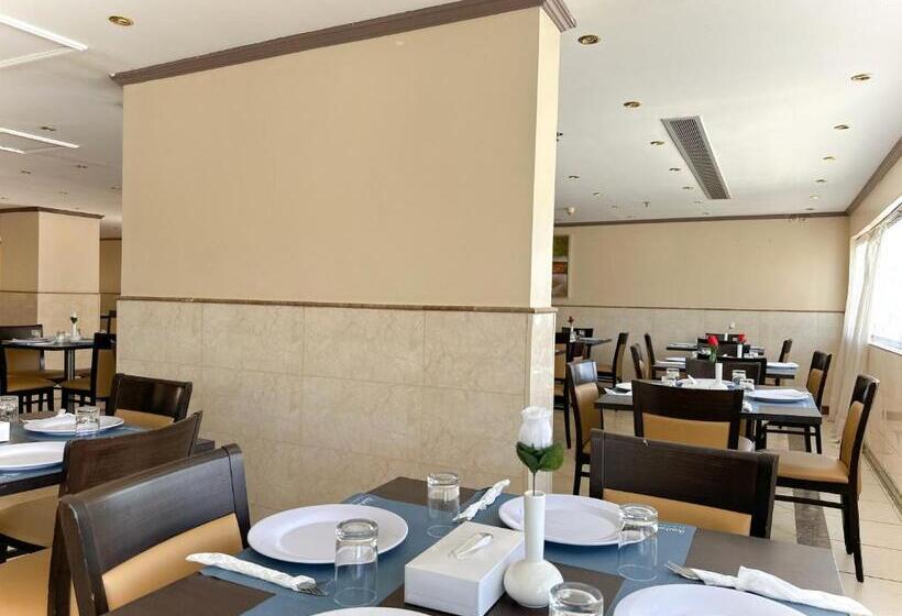 スタンダード4人部屋, Al Massa Bader