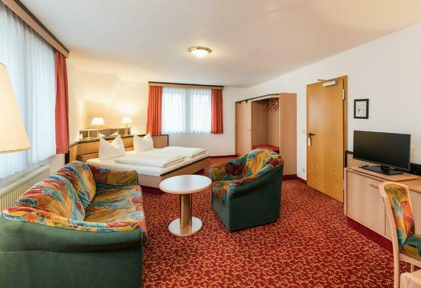 舒适型房间, Am Markt