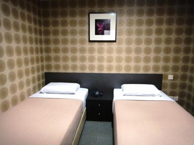 اتاق سوپریور, Amrise