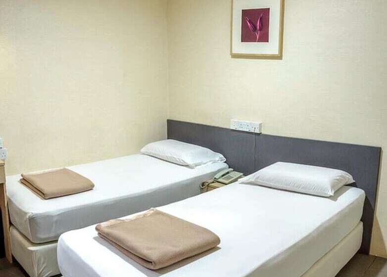 اتاق سوپریور, Amrise