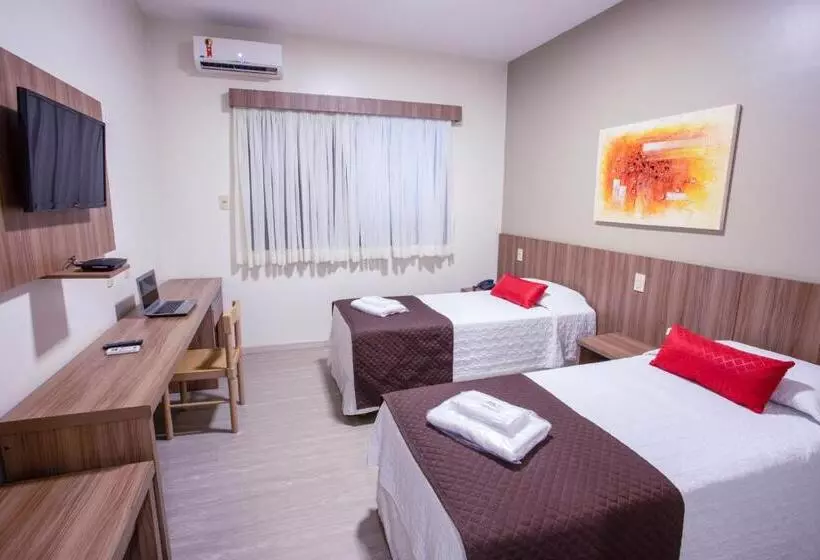 اتاق استاندارد, Carlton Plaza Hotel Uberlandia