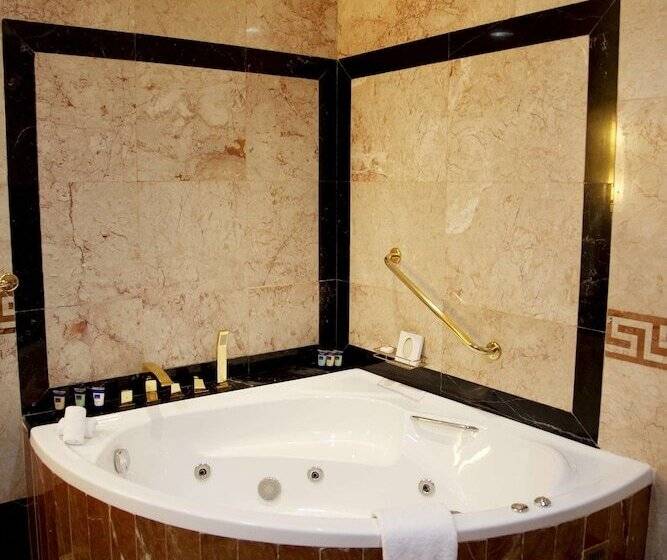 سوییت, Grand Excelsior Hotel Al Barsha