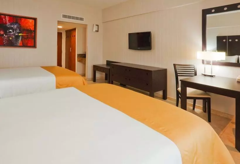 2ダブルベッドのスタンダードルーム, Holiday Inn Express Tapachula, An Ihg