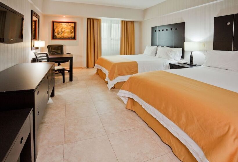 ２ダブルベッドのスタンダードルーム, Holiday Inn Express Tapachula, An Ihg