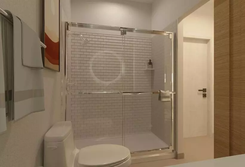 身障者適用スイートルーム, Doubletree By Hilton Houston Westchase