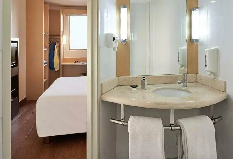 スタンダードルーム, Ibis Cancun Centro