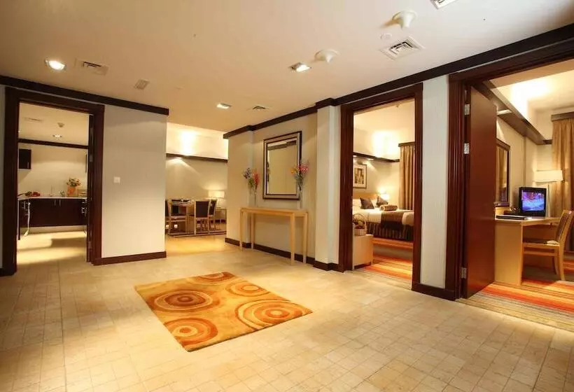 スタンダードスタジオ, L Arabia Hotel Apartments
