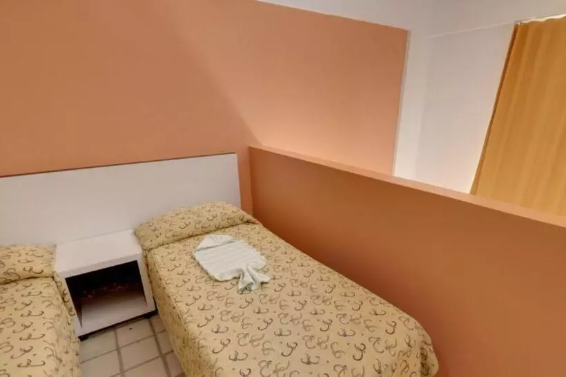 اتاق استاندارد چهار تخته, Lagoa Mar Inn