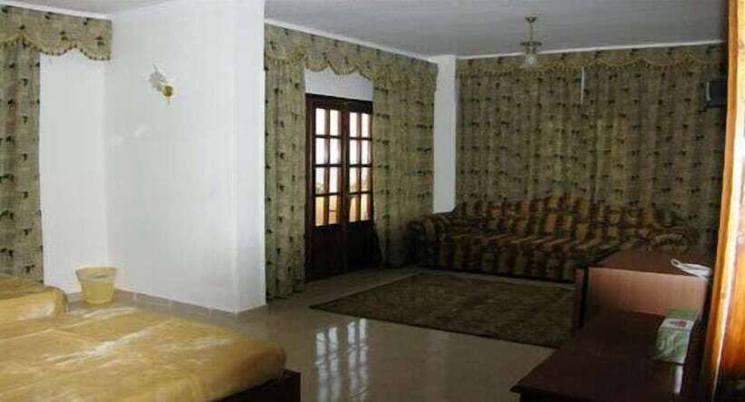 اتاق استاندارد یک نفره, Luxor Hotel Hurghada