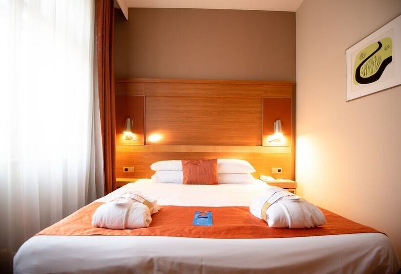 سوییت پرستیژ, Mercure Ostrava Center
