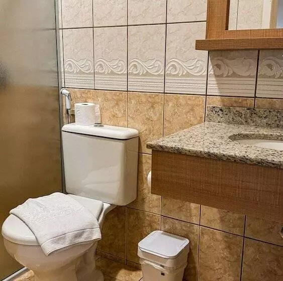 اتاق سوپریور سه تخته, Pousada Ald' Mama