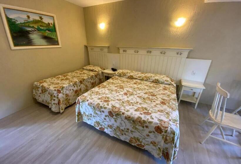 수피리어 트리플 룸, Pousada Ald' Mama