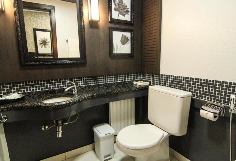 디럭스 트리플 룸, Pousada Vovó Carolina