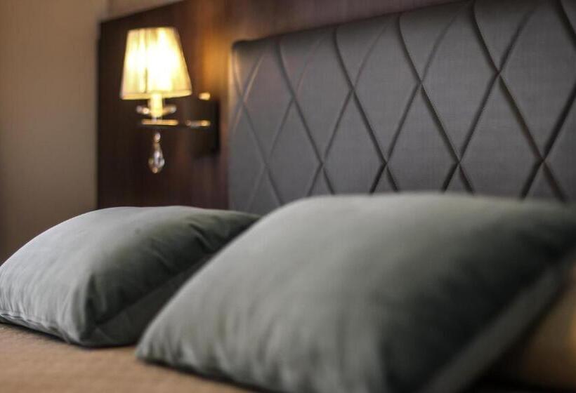 디럭스 트리플 룸, Pousada Vovó Carolina