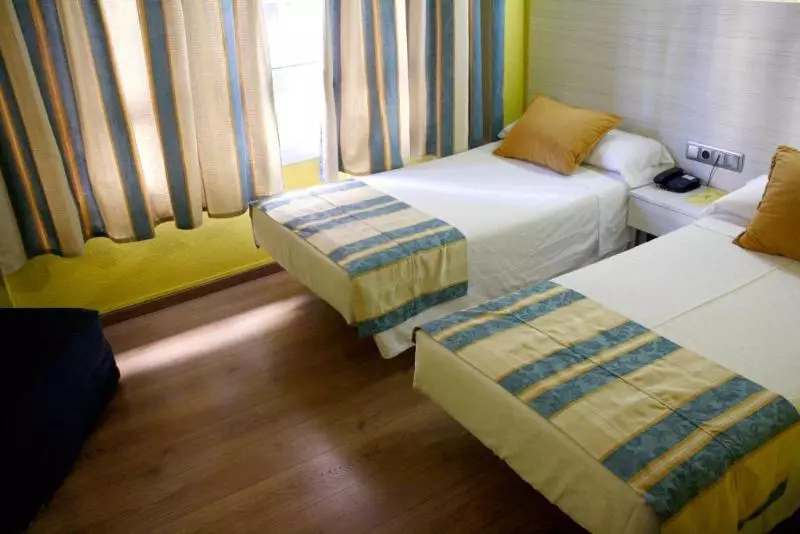 اتاق لوکس, Ras Al Khaimah
