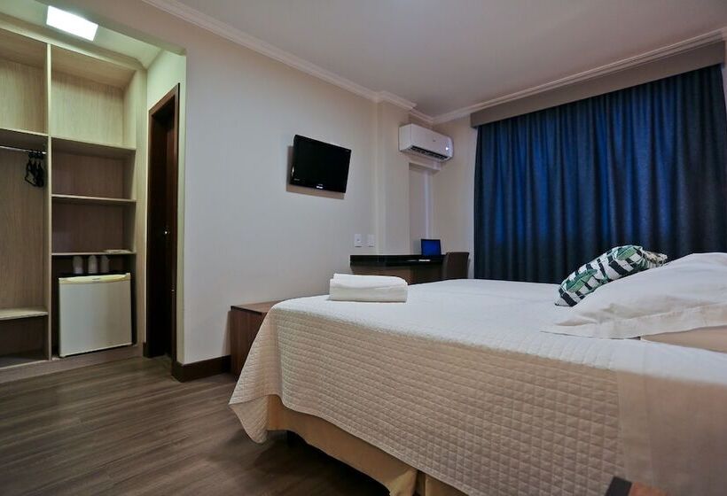 Номер Deluxe, Sandri City