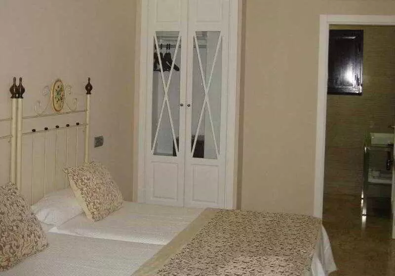 اتاق سوپریور, V Hotel Lavender