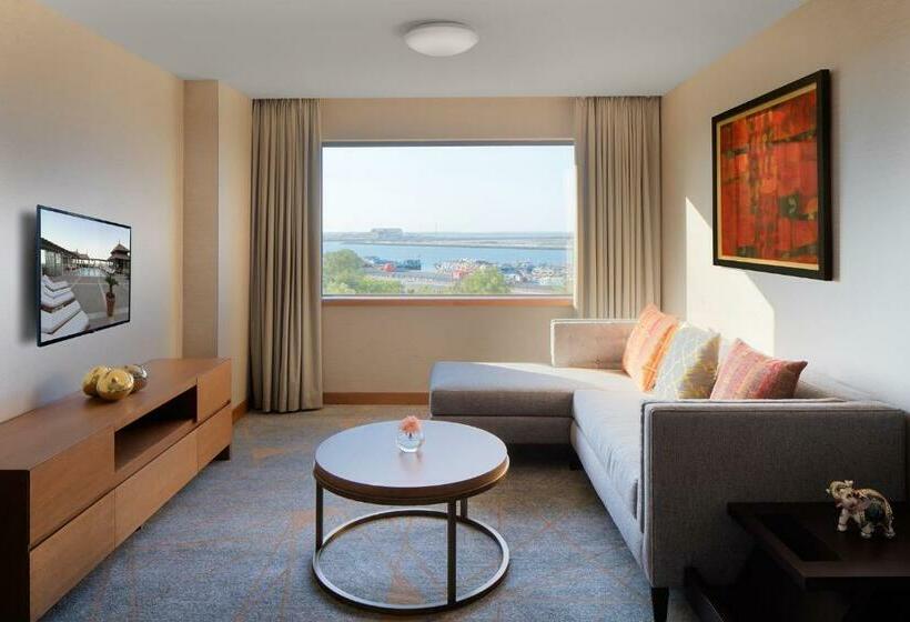 Студия Премиум, Hyatt Regency Galleria Residence Dubai