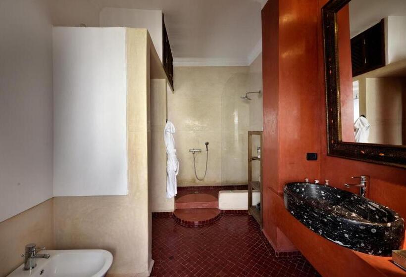 Suite, Riad Les Ammonites And Spa