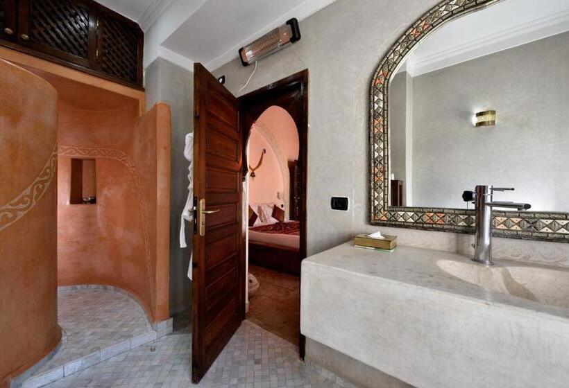 Quarto deluxe, Riad Les Ammonites And Spa