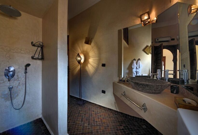 Quarto standard, Riad Les Ammonites And Spa