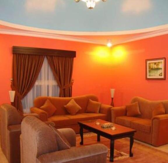Апартаменты Deluxe 3 Спальни, Villa Hotel Apartments Al Khobar