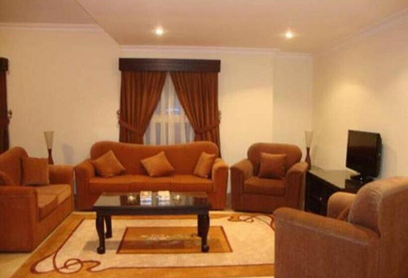 Апартаменты Deluxe 3 Спальни, Villa Hotel Apartments Al Khobar