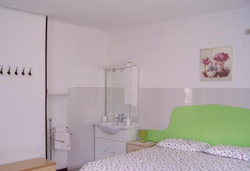 חדר סטנדרט, B&b Ai Pini