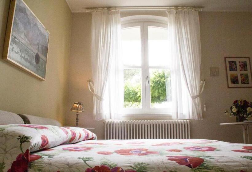 Standard room with outdoor bath, Il Giardino Delle Rose