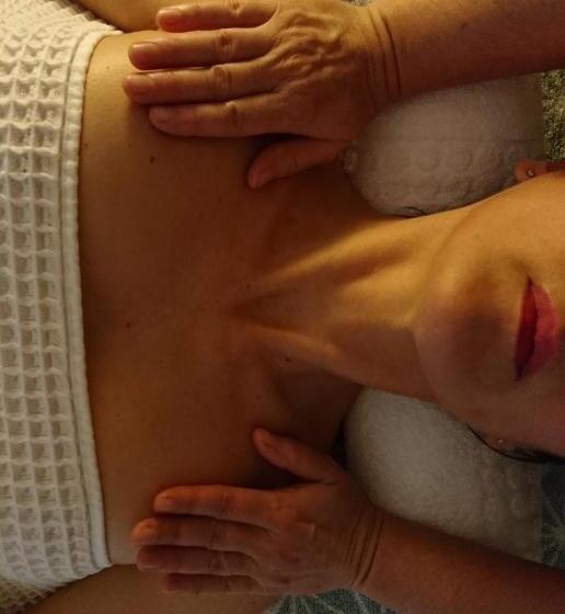 جناح ديلوكس, Les Didascalies