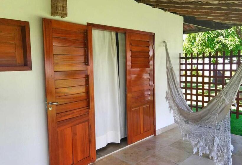 اتاق لوکس با بالکن, Tucano Pousada